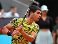 Madrid Open: Alcaraz rallies past Ruusuvuori to reach third round - Hindi News | Madrid Open: Alcaraz rallies past Ruusuvuori to reach third round | Latest tennis News at Lokmattimes.com