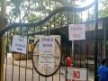 COVID-19: Bengaluru's Chamrajpet Crematorium displays 'Housefull' board - Hindi News | COVID-19: Bengaluru's Chamrajpet Crematorium displays 'Housefull' board | Latest national News at Lokmattimes.com