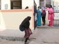 Tense situation continues in K'taka colleges as hijab wearing Muslim students sent back - Hindi News | Tense situation continues in K'taka colleges as hijab wearing Muslim students sent back | Latest politics News at Lokmattimes.com