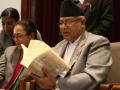 Nepal's largest party splits - Hindi News | Nepal's largest party splits | Latest politics News at Lokmattimes.com