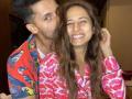 Ravi Dubey calls wife Sargun 'the Queen' - Hindi News | Ravi Dubey calls wife Sargun 'the Queen' | Latest entertainment News at Lokmattimes.com