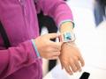 Your smart watch may disrupt your pacemaker, worsen heart health - Hindi News | Your smart watch may disrupt your pacemaker, worsen heart health | Latest health News at Lokmattimes.com