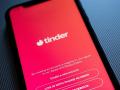 Tinder to lose background-checking tool - Hindi News | Tinder to lose background-checking tool | Latest technology News at Lokmattimes.com
