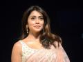 Shriya Saran, husband ignore netizen's objectification quip - Hindi News | Shriya Saran, husband ignore netizen's objectification quip | Latest entertainment News at Lokmattimes.com