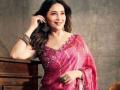 Madhuri: Back in 90s, writers used to pen scripts on sets - Hindi News | Madhuri: Back in 90s, writers used to pen scripts on sets | Latest entertainment News at Lokmattimes.com