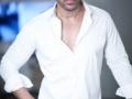 John Abraham is a 'mild and well-mannered person,' says SRK - Hindi News | John Abraham is a 'mild and well-mannered person,' says SRK | Latest entertainment News at Lokmattimes.com