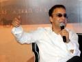 Vidhu Vinod Chopra: Only thing to hate is hate - Hindi News | Vidhu Vinod Chopra: Only thing to hate is hate | Latest entertainment News at Lokmattimes.com