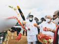 K'taka CM launches first integrated air ambulance service - Hindi News | K'taka CM launches first integrated air ambulance service | Latest health News at Lokmattimes.com