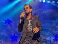 Ringo Starr cancels concert after suddenly falling ill - Hindi News | Ringo Starr cancels concert after suddenly falling ill | Latest entertainment News at Lokmattimes.com