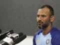 COVID-19: India's fielding coach Sridhar contributes Rs 4 lakh - Hindi News | COVID-19: India's fielding coach Sridhar contributes Rs 4 lakh | Latest cricket News at Lokmattimes.com