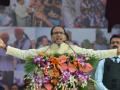 Shivraj expands cabinet with 5 ministers, 2 from Scindia camp - Hindi News | Shivraj expands cabinet with 5 ministers, 2 from Scindia camp | Latest politics News at Lokmattimes.com