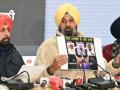 Akali Dal seeks CBI probe into illegal mining in CM's constituency - Hindi News | Akali Dal seeks CBI probe into illegal mining in CM's constituency | Latest politics News at Lokmattimes.com