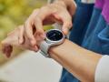 Samsung working on Galaxy Watch with built-in projector: Report - Hindi News | Samsung working on Galaxy Watch with built-in projector: Report | Latest technology News at Lokmattimes.com