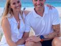 Reese Witherspoon, Jim Toth had 'zero romance' towards end of 12-year marriage - Hindi News | Reese Witherspoon, Jim Toth had 'zero romance' towards end of 12-year marriage | Latest entertainment News at Lokmattimes.com