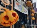 Foreigners in S.Korea warned against violating Covid rules on Halloween - Hindi News | Foreigners in S.Korea warned against violating Covid rules on Halloween | Latest politics News at Lokmattimes.com