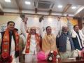 4 SP Vidhan Parishad members join BJP - Hindi News | 4 SP Vidhan Parishad members join BJP | Latest politics News at Lokmattimes.com