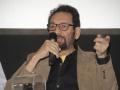 Shekhar Kapur: Dangerous to start filming in close interiors - Hindi News | Shekhar Kapur: Dangerous to start filming in close interiors | Latest lifestyle News at Lokmattimes.com