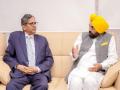 Amritsar: Punjab CM discusses development schemes with CJI NV Ramana - Hindi News | Amritsar: Punjab CM discusses development schemes with CJI NV Ramana | Latest politics News at Lokmattimes.com