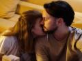 Can a woman have a satisfactory sex life after menopause? - Hindi News | Can a woman have a satisfactory sex life after menopause? | Latest lifestyle News at Lokmattimes.com