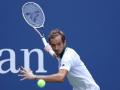 Auger-Aliassime, Medvedev charge into US Open fourth round - Hindi News | Auger-Aliassime, Medvedev charge into US Open fourth round | Latest tennis News at Lokmattimes.com