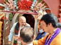 Amit Shah offers puja in Tripura temple, inaugurates silver made door - Hindi News | Amit Shah offers puja in Tripura temple, inaugurates silver made door | Latest politics News at Lokmattimes.com