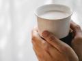 Warm milk makes you sleepy, study explains why - Hindi News | Warm milk makes you sleepy, study explains why | Latest lifestyle News at Lokmattimes.com