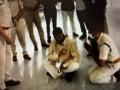 High drama at Tirupati airport as Naidu stages sit-in - Hindi News | High drama at Tirupati airport as Naidu stages sit-in | Latest politics News at Lokmattimes.com