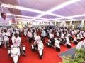 300 custom made vehicles distributed on KCR's birthday - Hindi News | 300 custom made vehicles distributed on KCR's birthday | Latest politics News at Lokmattimes.com