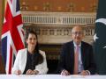 UK, Pakistan, ink deal on repatriation of criminals, immigration offenders - Hindi News | UK, Pakistan, ink deal on repatriation of criminals, immigration offenders | Latest international News at Lokmattimes.com