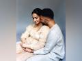 B-Town showers Sonam Kapoor with wishes as she welcomes baby boy - Hindi News | B-Town showers Sonam Kapoor with wishes as she welcomes baby boy | Latest entertainment News at Lokmattimes.com