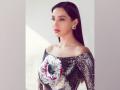 Rs 200 crore extortion case: Cops grill Nora Fatehi, ask over 50 questions - Hindi News | Rs 200 crore extortion case: Cops grill Nora Fatehi, ask over 50 questions | Latest national News at Lokmattimes.com