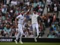 Stuart Broad equals Glenn McGrath, becomes joint second most successful pacer in Tests - Hindi News | Stuart Broad equals Glenn McGrath, becomes joint second most successful pacer in Tests | Latest cricket News at Lokmattimes.com