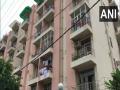 UP: Kanpur residents urge CM Yogi to demolish their apartments after severe cracks - Hindi News | UP: Kanpur residents urge CM Yogi to demolish their apartments after severe cracks | Latest national News at Lokmattimes.com