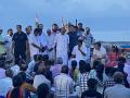 Bharat Jodo Yatra: Rahul Gandhi discusses rising fuel costs, reduced subsidies with fishermen in Kerala - Hindi News | Bharat Jodo Yatra: Rahul Gandhi discusses rising fuel costs, reduced subsidies with fishermen in Kerala | Latest national News at Lokmattimes.com
