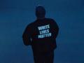 Kanye West defends 'White Lives Matter' T-shirt - Hindi News | Kanye West defends 'White Lives Matter' T-shirt | Latest entertainment News at Lokmattimes.com