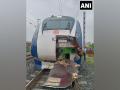 Vande Bharat Express on Mumbai-Gandhinagar route meets with accident, engine damaged - Hindi News | Vande Bharat Express on Mumbai-Gandhinagar route meets with accident, engine damaged | Latest national News at Lokmattimes.com