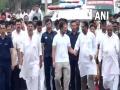 Rahul Gandhi resumes Karnataka leg of Bharat-Jodo Yatra - Hindi News | Rahul Gandhi resumes Karnataka leg of Bharat-Jodo Yatra | Latest politics News at Lokmattimes.com