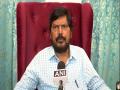 "Uddhav Thackeray's political ambition..."Athawale backs Shinde faction in symbol war - Hindi News | "Uddhav Thackeray's political ambition..."Athawale backs Shinde faction in symbol war | Latest politics News at Lokmattimes.com