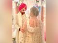 'Bigg Boss' fame Rajev Paul ties knot weeks after ex-wife Delnaaz Irani accepted boyfriend Percy Karkaria's proposal - Hindi News | 'Bigg Boss' fame Rajev Paul ties knot weeks after ex-wife Delnaaz Irani accepted boyfriend Percy Karkaria's proposal | Latest entertainment News at Lokmattimes.com