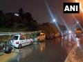 Wall collapses in Bengaluru after heavy downpours lashed the city - Hindi News | Wall collapses in Bengaluru after heavy downpours lashed the city | Latest national News at Lokmattimes.com