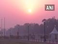 Blanket of smog covers Delhi as air pollution worsens before Diwali - Hindi News | Blanket of smog covers Delhi as air pollution worsens before Diwali | Latest national News at Lokmattimes.com