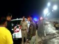 Four killed, 42 injured after sleeper bus meets with accident on Agra-Lucknow Expressway - Hindi News | Four killed, 42 injured after sleeper bus meets with accident on Agra-Lucknow Expressway | Latest national News at Lokmattimes.com