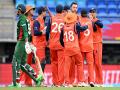 T20 WC: Tight bowling by Netherlands restrict Bangladesh to 144/8; Meekeren bags two wickets - Hindi News | T20 WC: Tight bowling by Netherlands restrict Bangladesh to 144/8; Meekeren bags two wickets | Latest cricket News at Lokmattimes.com