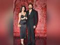 Hrithik Roshan celebrates first Diwali with girlfriend Saba Azad, picture goes viral - Hindi News | Hrithik Roshan celebrates first Diwali with girlfriend Saba Azad, picture goes viral | Latest entertainment News at Lokmattimes.com