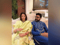 Shweta Bachchan wishes Abhishek Bachchan 'Happy Bhai Dooj' with goofy candid clicks - Hindi News | Shweta Bachchan wishes Abhishek Bachchan 'Happy Bhai Dooj' with goofy candid clicks | Latest entertainment News at Lokmattimes.com