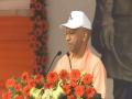 UP: Adityanath flags off 'Run for Unity' race on Sardar Vallabh Bhai Patel's birth anniversary - Hindi News | UP: Adityanath flags off 'Run for Unity' race on Sardar Vallabh Bhai Patel's birth anniversary | Latest national News at Lokmattimes.com