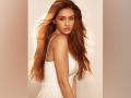 Check out how Disha Patani is kicking away Diwali calories - Hindi News | Check out how Disha Patani is kicking away Diwali calories | Latest entertainment News at Lokmattimes.com