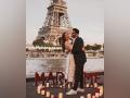 Hansika Motwani gives a glimpse of her dreamy proposal at Eiffel Tower - Hindi News | Hansika Motwani gives a glimpse of her dreamy proposal at Eiffel Tower | Latest entertainment News at Lokmattimes.com