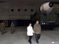 At new missile launch, North Korean leader Kim Jong Un's daughter makes first public appearance - Hindi News | At new missile launch, North Korean leader Kim Jong Un's daughter makes first public appearance | Latest international News at Lokmattimes.com