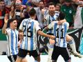 FIFA WC: Messi's stunner and Fernandez's goal guide Argentina to win over Mexico 2-0 - Hindi News | FIFA WC: Messi's stunner and Fernandez's goal guide Argentina to win over Mexico 2-0 | Latest football News at Lokmattimes.com